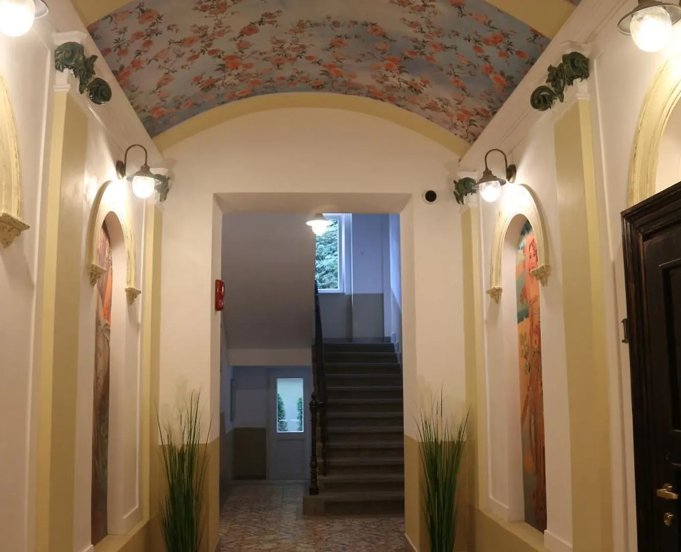 Arbes 20 - Family Suite Prague Apartment